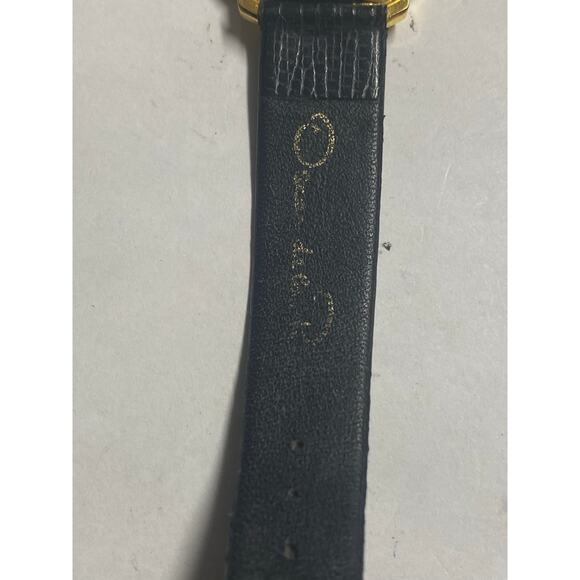 Vintage Oscar De La Renta Unisex Watch Gold With main image 5